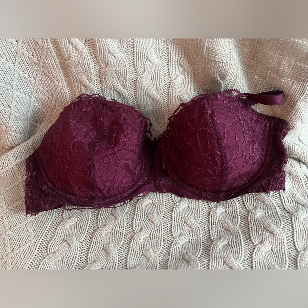 Victoria’s Secret Lace Dream Angels Balconet